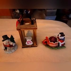 Snowman tea light and two Figurines